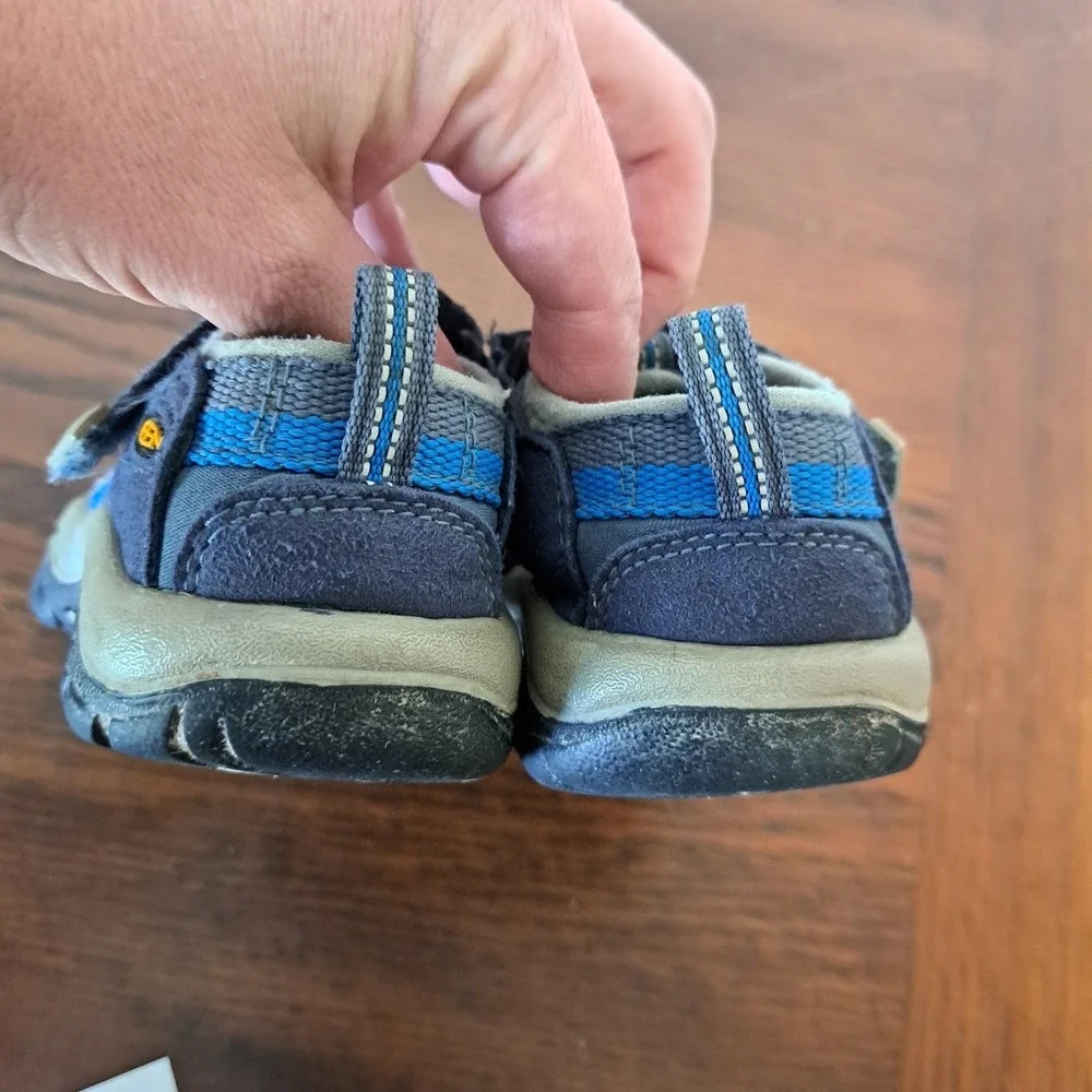 Keen Newport H2 Kids Sandals Navy Blue Water Shoes Size 8 Toddler 1022216